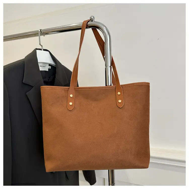 Large Capacity Women's Brown Tote Bag Winter New — feature 25