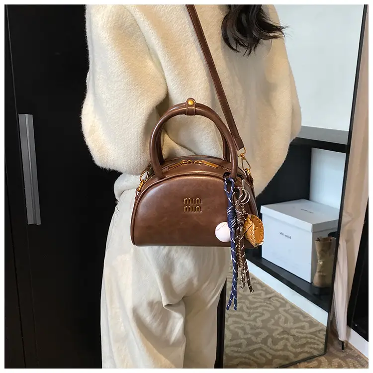 Women Retro Bowling Bag Brown Leather Shoulder Crossbody 2026 — feature 15