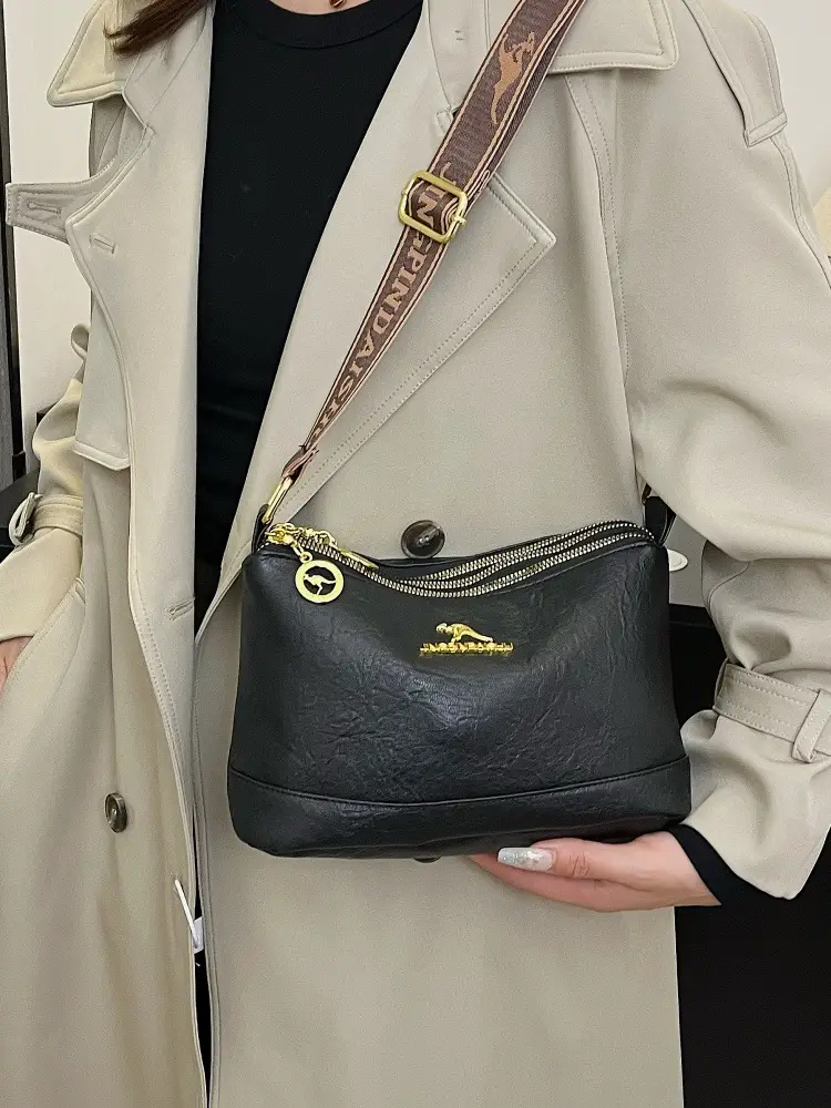 Black Kangaroo Shoulder Bag with Gold Chain & Three-Layer Design — feature 18