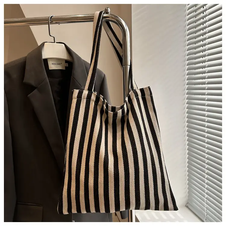 Women's Striped Canvas Shoulder Bag Large Capacity Lazy Style — feature 16