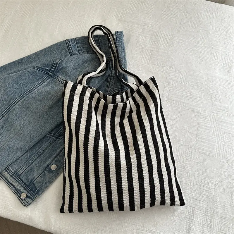 Women's Striped Canvas Shoulder Bag Large Capacity Lazy Style - Image 2