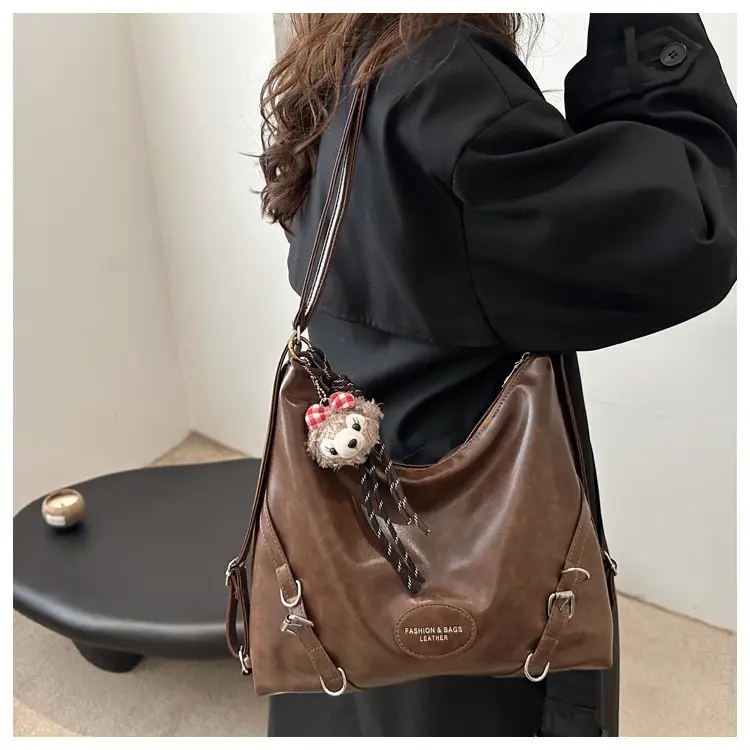 Women's Retro Fashion Shoulder Bag with Cute Charm — feature 7