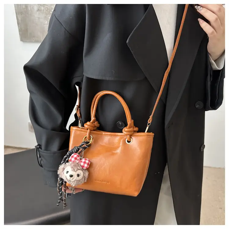Black Retro Textured Shoulder Crossbody Bag 2024 — feature 22