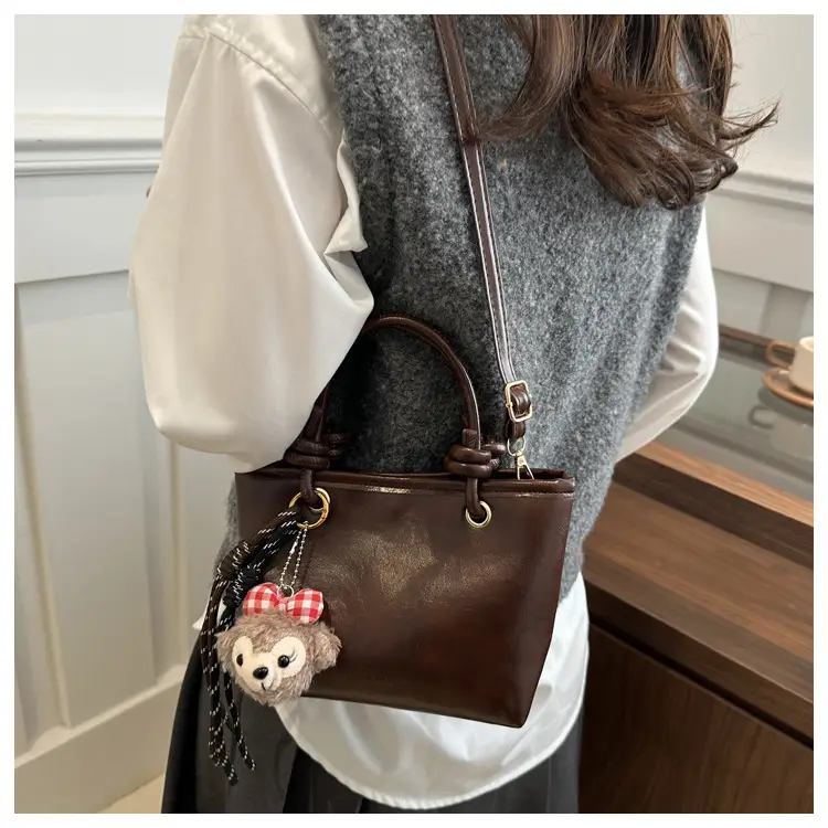 Black Retro Textured Shoulder Crossbody Bag 2024 — feature 25