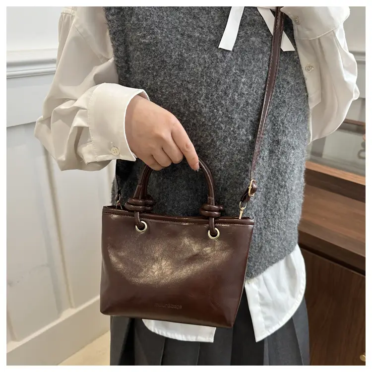 Black Retro Textured Shoulder Crossbody Bag 2024 — feature 27