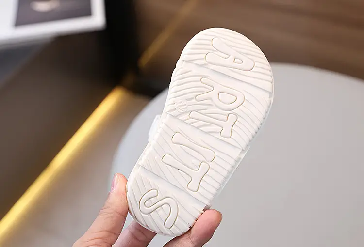 Baby Sandals White Soft Bottom Toddler Shoes — feature 10
