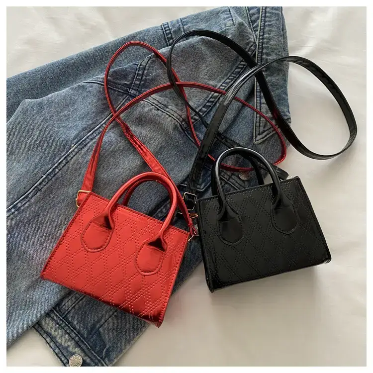 Golden Textured Rhombic Crossbody Bag 2024 — feature 25