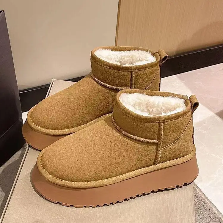 Women's Fleece-Lined Snow Boots Tan 2024 - Image 4