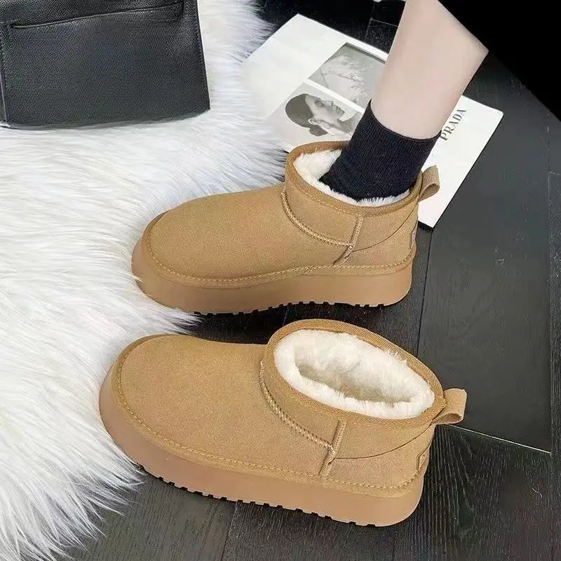 Women's Fleece-Lined Snow Boots Tan 2024 - Image 5