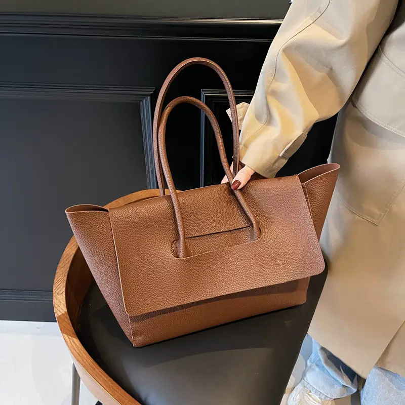 Women's Brown Leather Tote Bag Large Capacity - Image 6