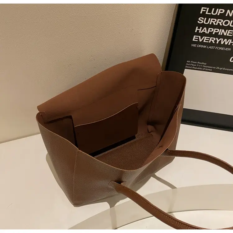 Women's Brown Leather Tote Bag Large Capacity — feature 15