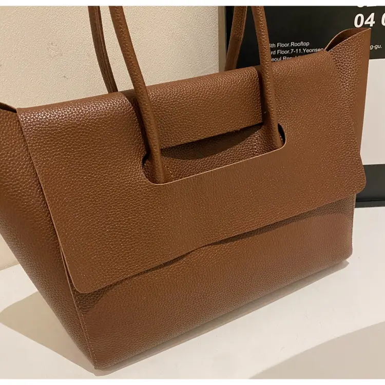 Women's Brown Leather Tote Bag Large Capacity — feature 18