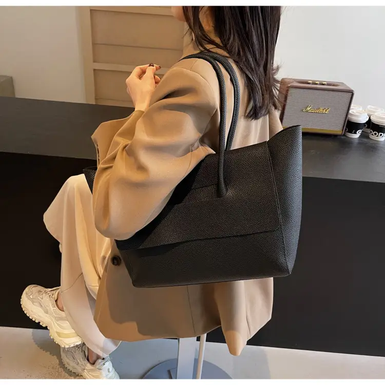 Women's Brown Leather Tote Bag Large Capacity — feature 25
