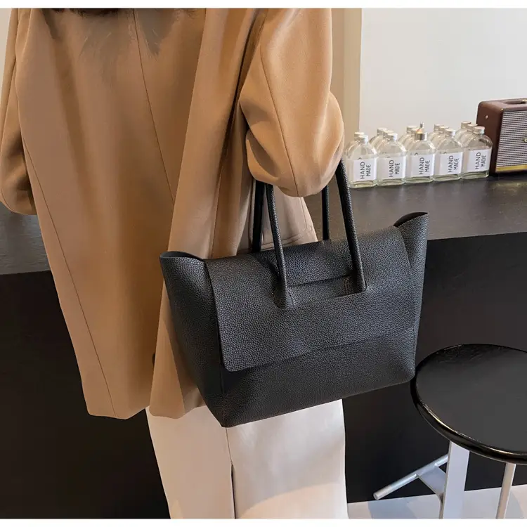 Women's Brown Leather Tote Bag Large Capacity — feature 29