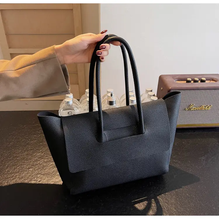 Women's Brown Leather Tote Bag Large Capacity — feature 30