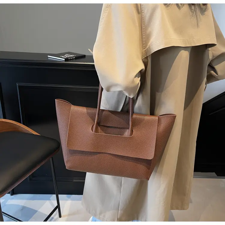 Women's Brown Leather Tote Bag Large Capacity — feature 35