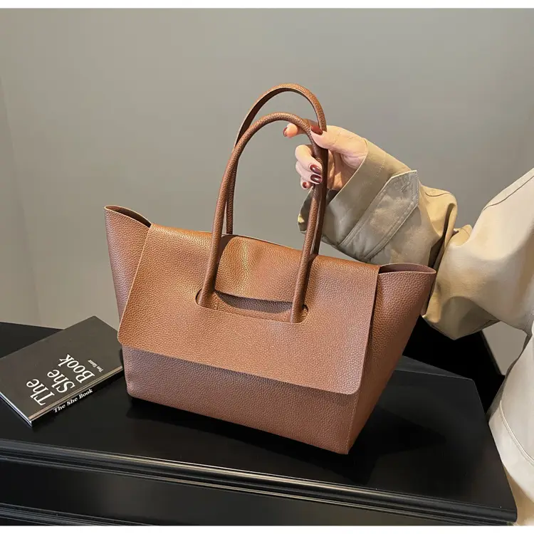 Women's Brown Leather Tote Bag Large Capacity — feature 45