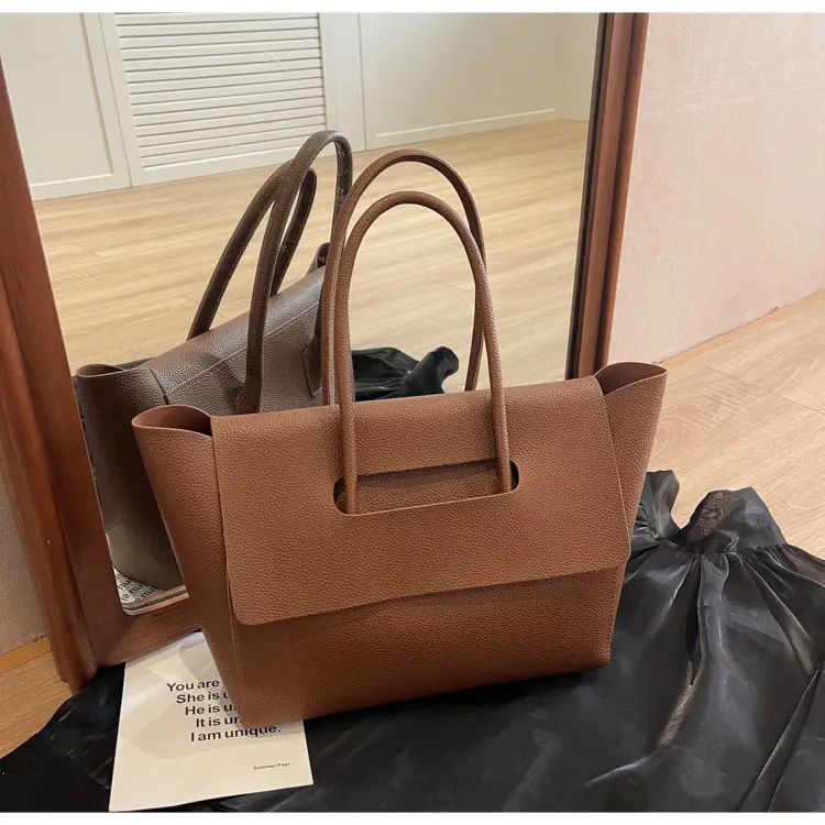 Women's Brown Leather Tote Bag Large Capacity — feature 47