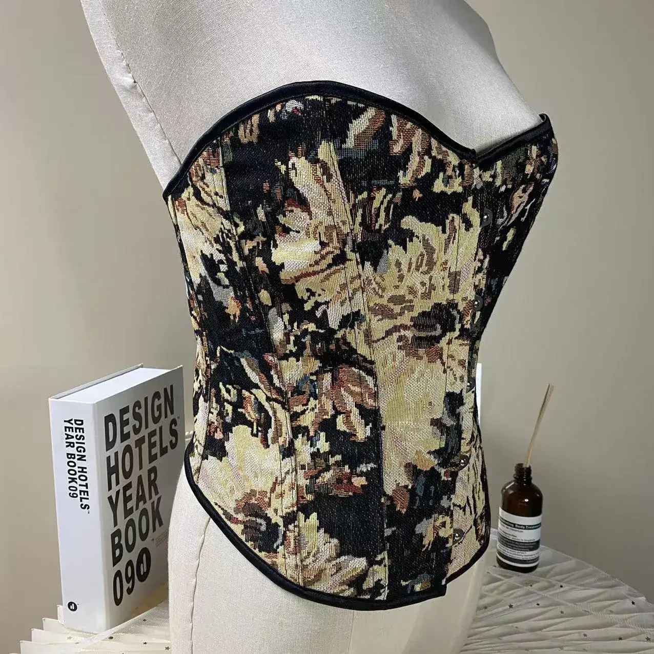 Breathable Floral Corset for Women Sexy Body Shaping — feature 8