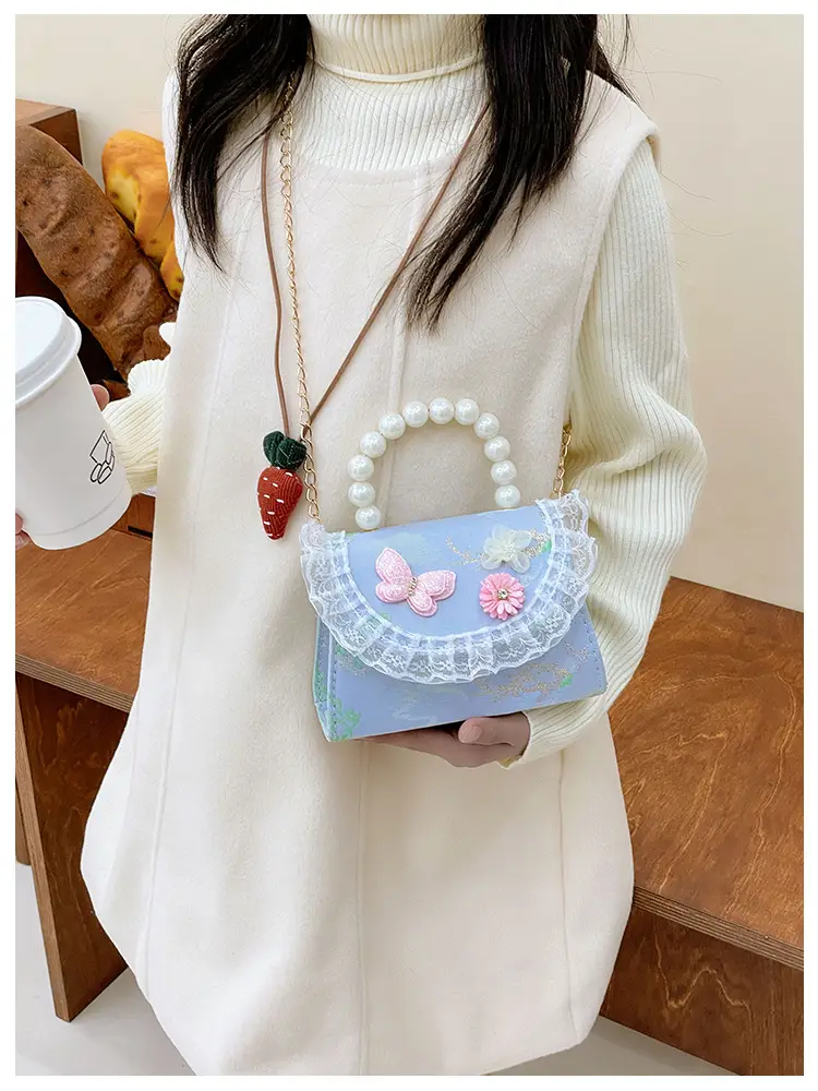 Cute Guofeng Pearl Chain Crossbody Bags for Girls — feature 3