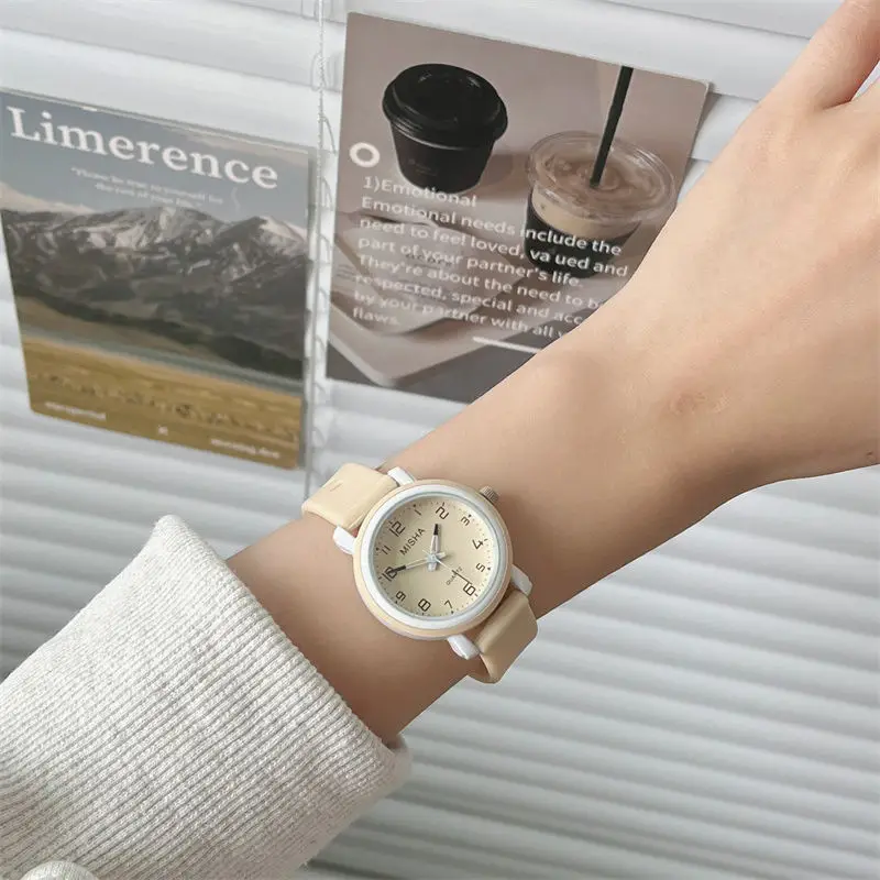 Camellia Women's Green Watch Light Luxury Mori — feature 12