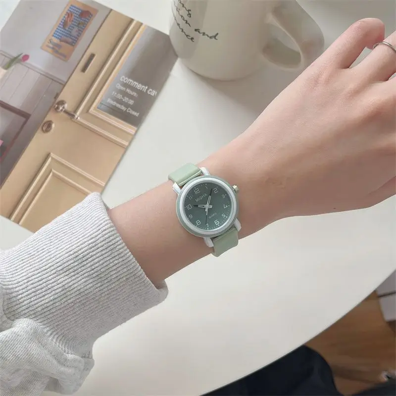 Camellia Women's Green Watch Light Luxury Mori — feature 21