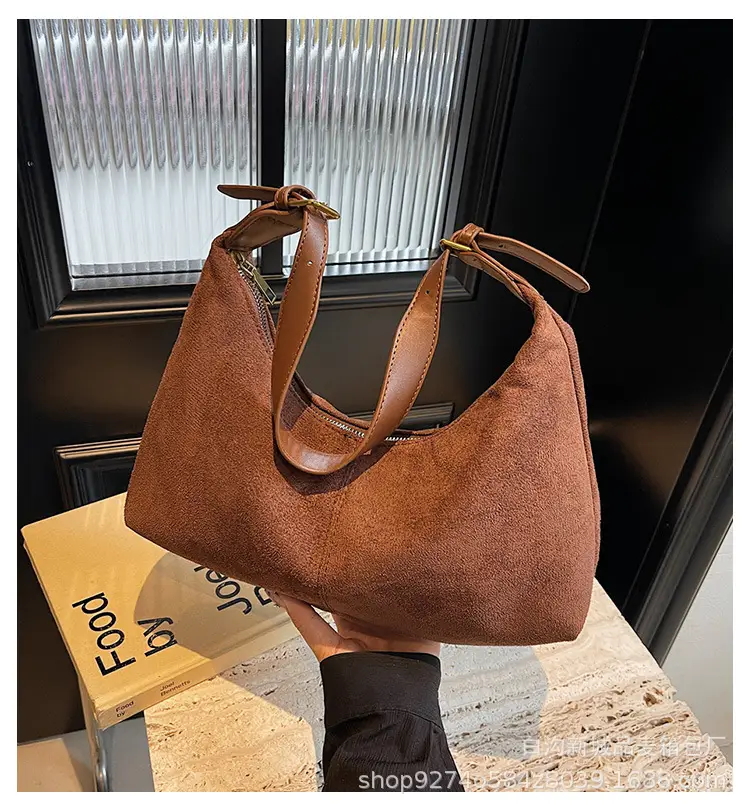 Frosted Shoulder Crossbody Bag Large Capacity 2026 — feature 1