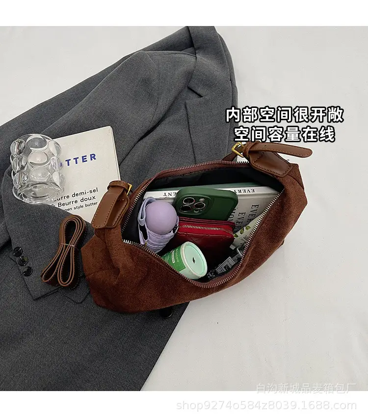 Frosted Shoulder Crossbody Bag Large Capacity 2026 — feature 6