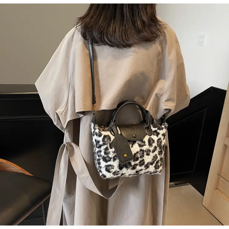 Leopard Print Crossbody Bag for Women 2025 - Image 6