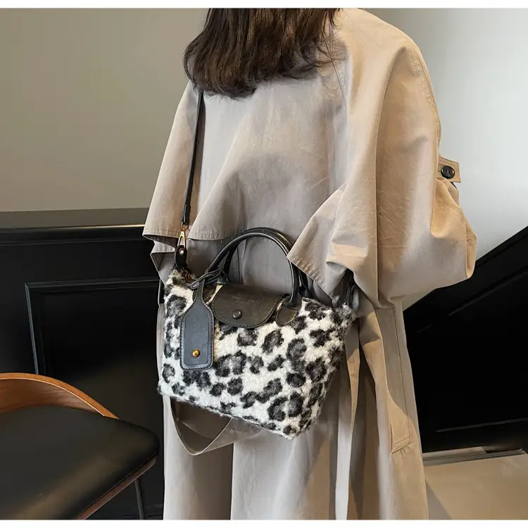 Leopard Print Crossbody Bag for Women 2025 — feature 21
