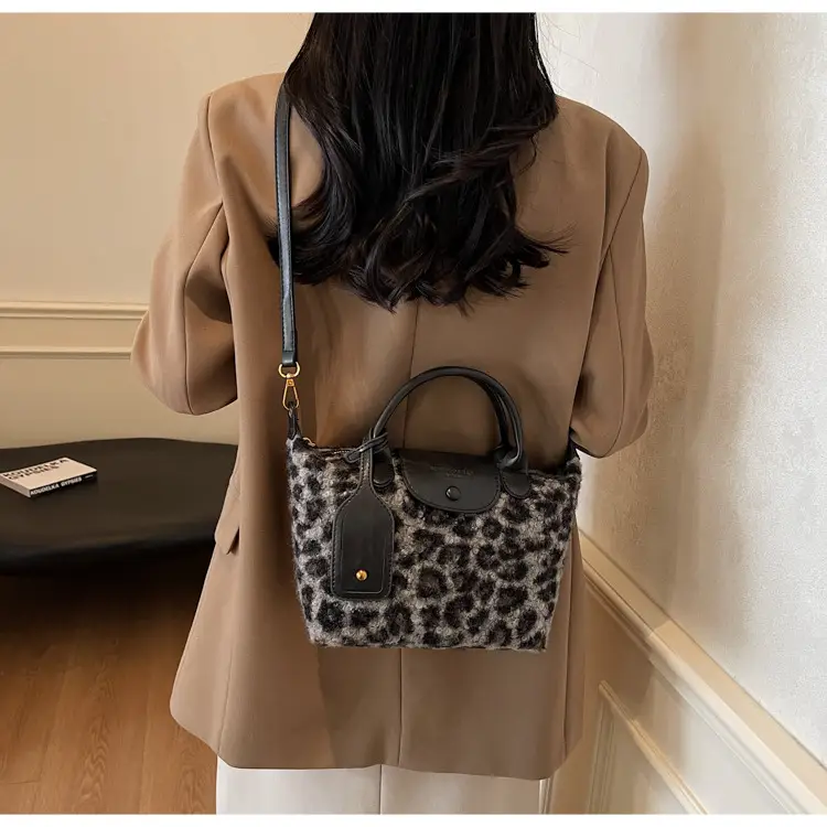 Leopard Print Crossbody Bag for Women 2025 — feature 30