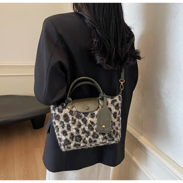 Leopard Print Crossbody Bag for Women 2025 — feature 36