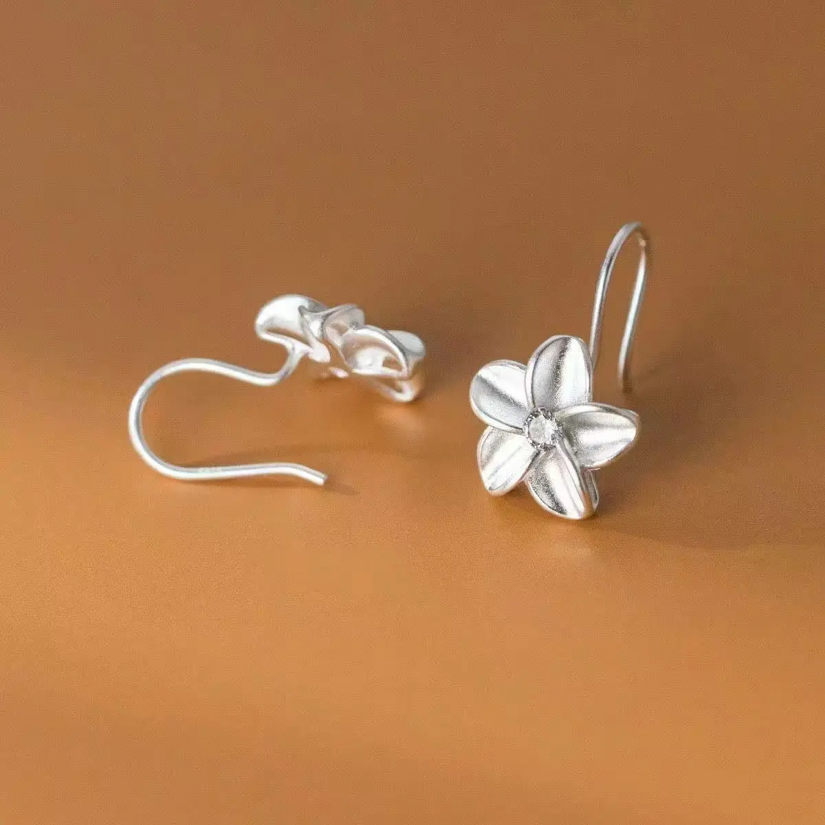 Silver Flower Earrings for Women 2024 New - Image 2