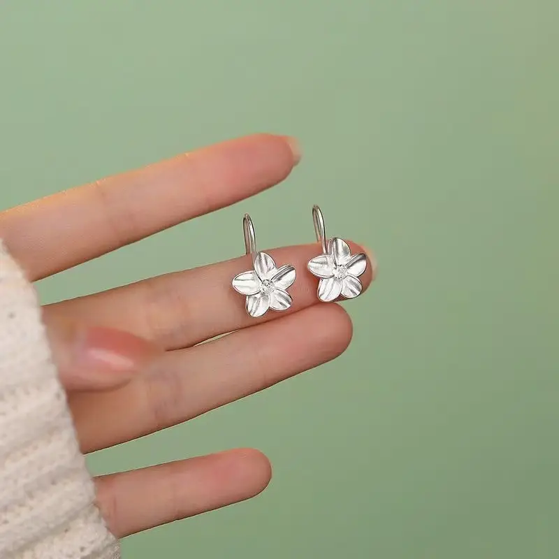Silver Flower Earrings for Women 2024 New — feature 4