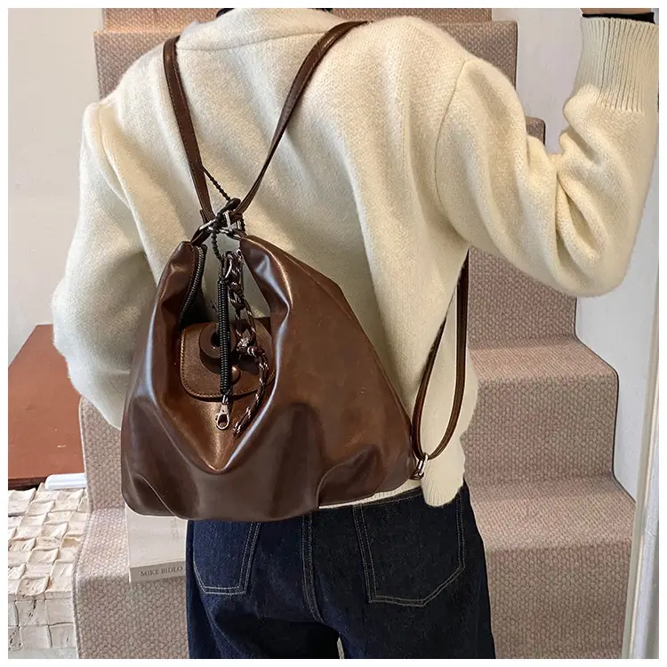 Black Leather Shoulder Tote Bag for Women 2024 Winter Commute — feature 21