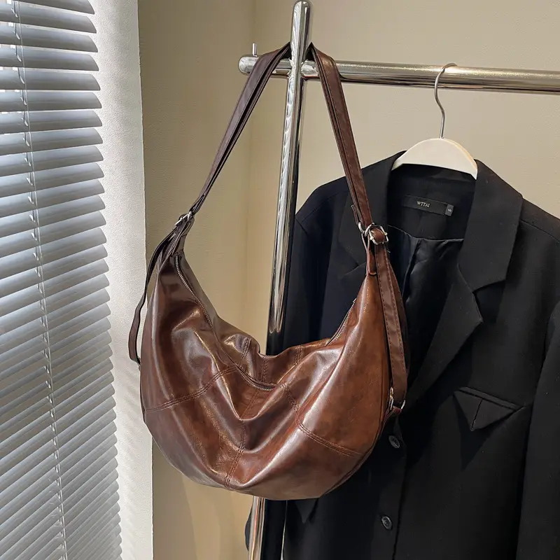 Vintage Brown Women's Shoulder Bag 2024 New Autumn Winter Commute