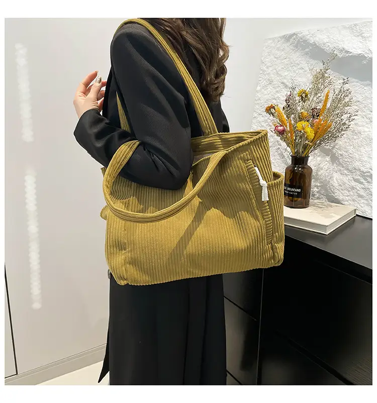 Women's Winter Commuter Tote Bag with Cloud Charm — feature 14