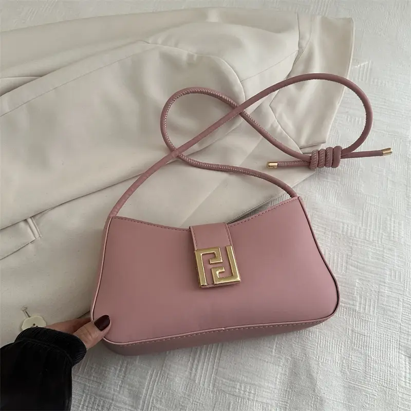 Women's 2024 Winter Shoulder Bag Beige Gold Clasp - Image 4