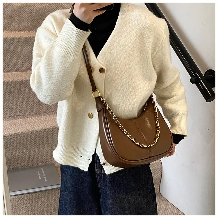 Women Crossbody Bag Brown Leather Retro Western Style — feature 16