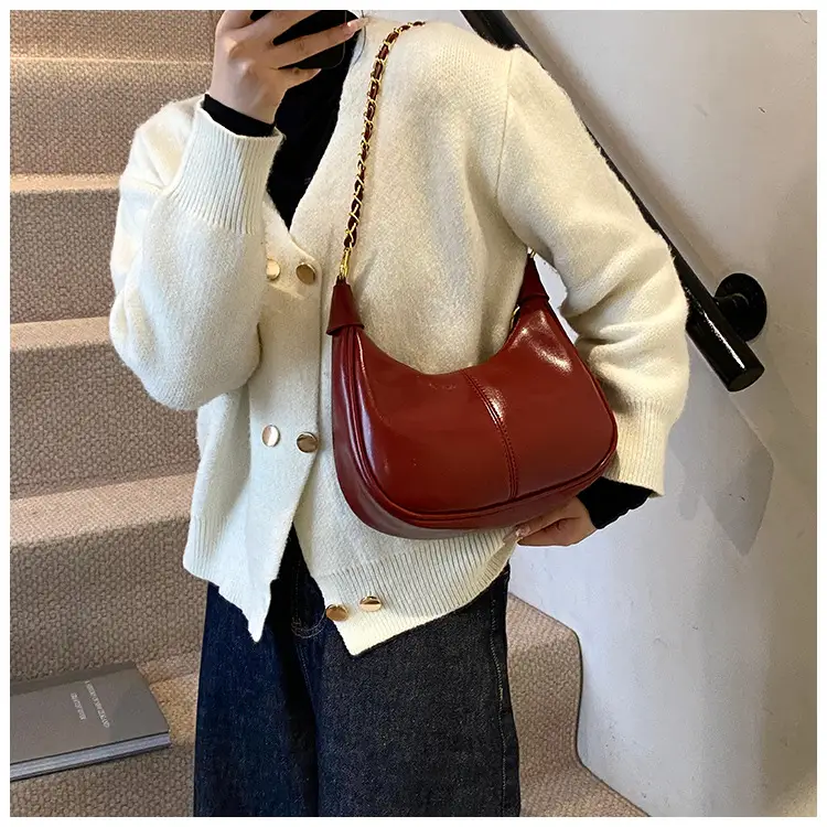 Women Crossbody Bag Brown Leather Retro Western Style — feature 24