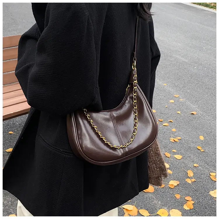 Women Crossbody Bag Brown Leather Retro Western Style — feature 31