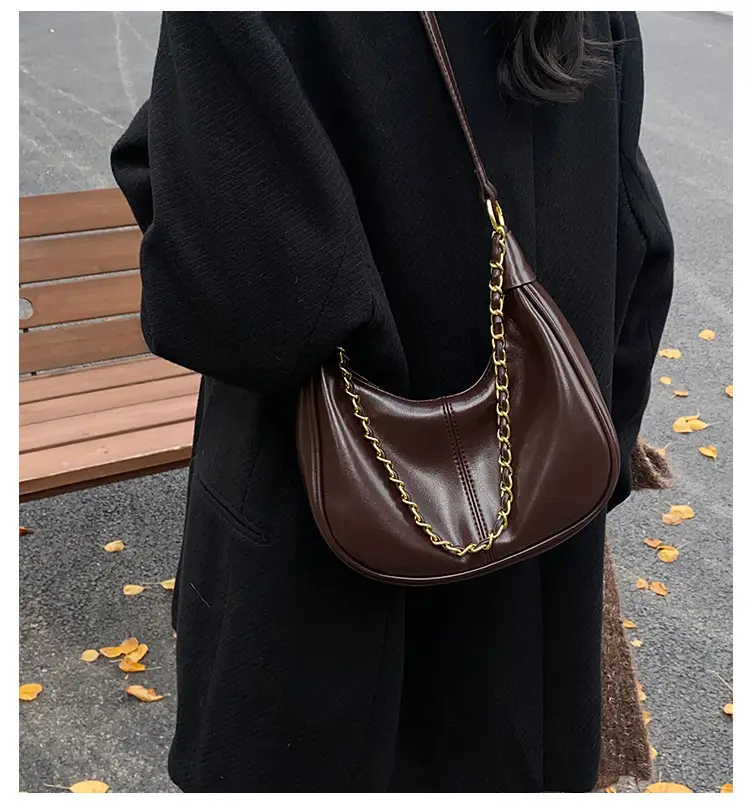 Women Crossbody Bag Brown Leather Retro Western Style — feature 4