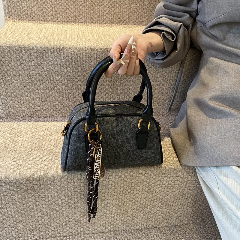 Retro Casual Shoulder Bag Women 2024 Brown Leather Tassel - Image 7