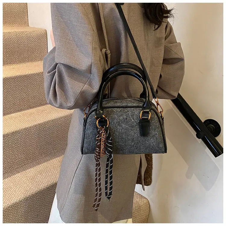 Retro Casual Shoulder Bag Women 2024 Brown Leather Tassel — feature 10