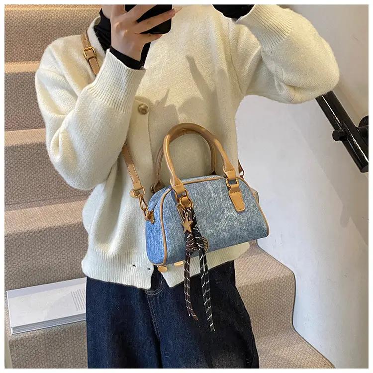 Retro Casual Shoulder Bag Women 2024 Brown Leather Tassel — feature 11