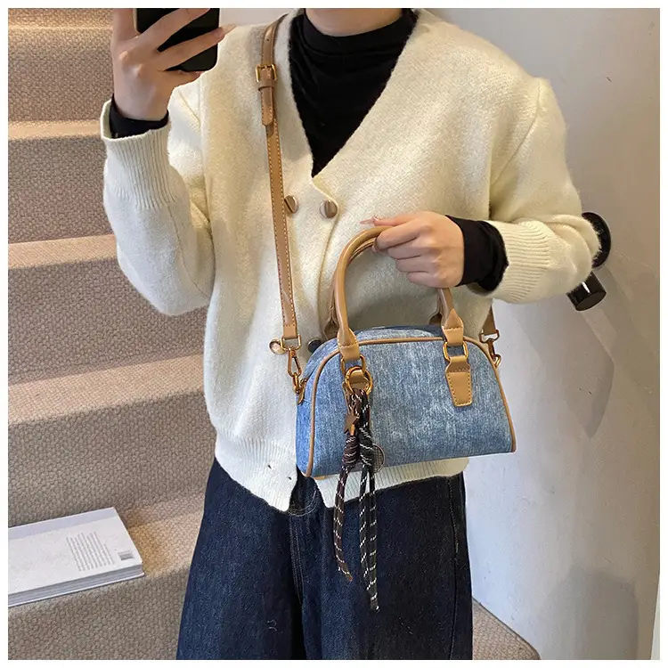 Retro Casual Shoulder Bag Women 2024 Brown Leather Tassel — feature 12