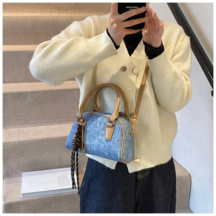 Retro Casual Shoulder Bag Women 2024 Brown Leather Tassel — feature 13