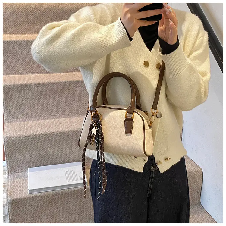 Retro Casual Shoulder Bag Women 2024 Brown Leather Tassel — feature 15