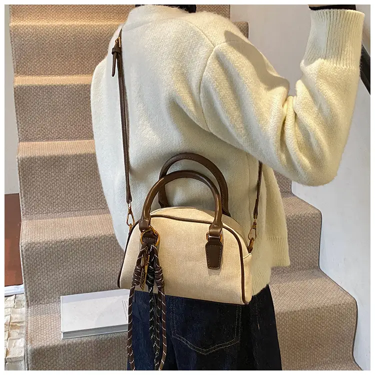 Retro Casual Shoulder Bag Women 2024 Brown Leather Tassel — feature 16