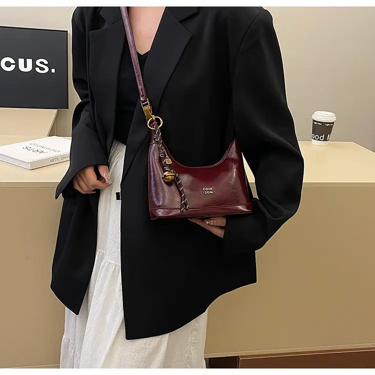 Black High-End Maillard Shoulder Crossbody Bag Women 2024 — feature 18